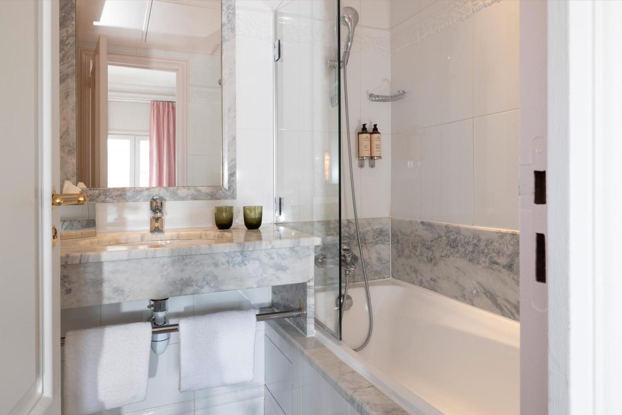 Superior Double Room Balcony Spa Access