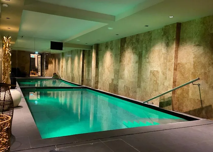 Star Champs-Elysées París